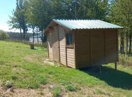 SE VENDE TERRENO URBANO CON PROYECTO DE VIVIENDA Y CABAÑA- LUGAR SARANDOS - CEDEIRA (A CORUÑA)